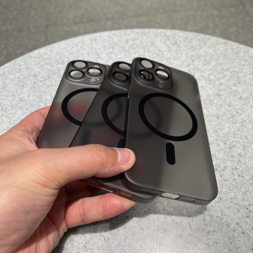 Ultra-Thin Magnetic Transparent For Apple iPhone 16/15/14/13/12 Pro Max Plus Mini Case | Premium Shockproof Slim Frameless Clear Water-Resistant Protective Cover with Magsafe