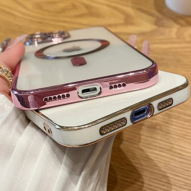 Coque Apple iPhone de luxe magnétique en silicone souple | Protection de l'appareil photo, revêtement transparent de qualité supérieure, chargement sans fil Magsafe et résistant aux rayures.